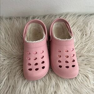 Cozy Pink Kids Clogs